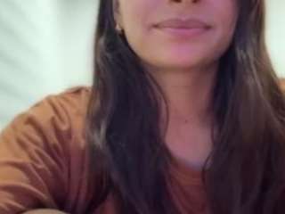 Live webcam model lunabum on Soda Cams