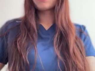 Live webcam model lunabum on Soda Cams