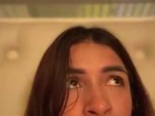 lunabum Live Webcam on CamSoda