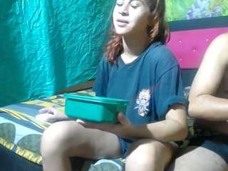 Live webcam model alanna-noha on Soda Cams