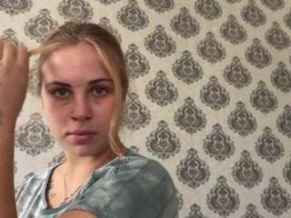 alismoona live webcam show
