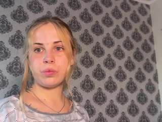 alismoona live webcam show