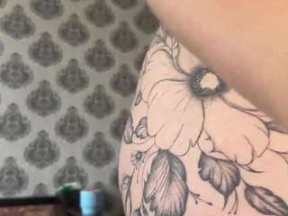 AlisMoona live webcam show