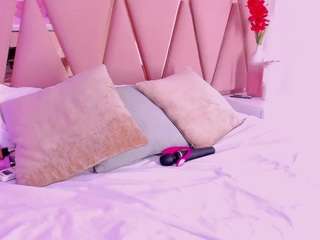 emilyblack1 Live Webcam on CamSoda