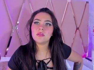 emilyblack1's live room