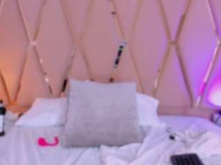 Live cam show with Emily Black