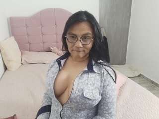 Live cam show with Jade-Zayn