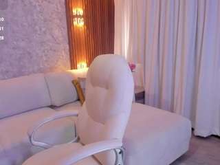 miiaa-lane Live Webcam on CamSoda