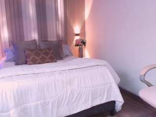 miiaa-lane Live Webcam on CamSoda