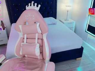 milu-balmer live webcam show