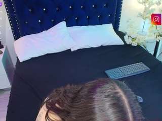 Milu-balmer live webcam show