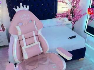 Milu-balmer live webcam show