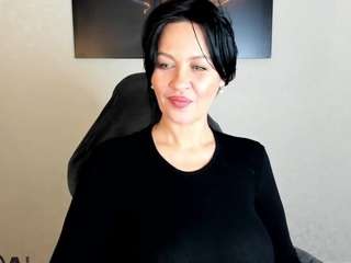 sara-devills Live Webcam on CamSoda