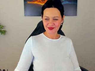 sara-devills Live Webcam on CamSoda