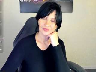 Acest model este live acum. sara-devills