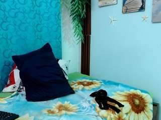 selena18quintani... Live Webcam on CamSoda
