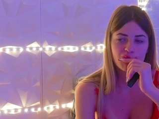 aishha Live Webcam on CamSoda