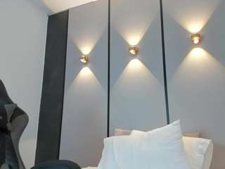 desireee-e Live Webcam on CamSoda