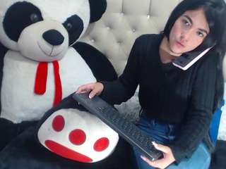 eimyy-rouse webcam model