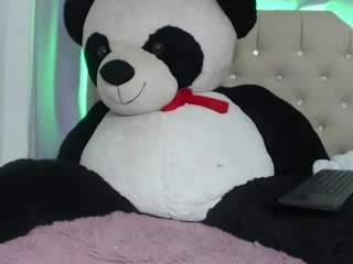 eimyy-rouse's CamSoda show and profile