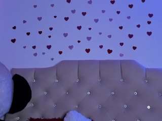 eimyy-rouse Live Webcam on CamSoda