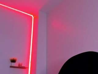 eimyy-rouse Live Webcam on CamSoda