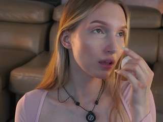 GwynHornsby live webcam show