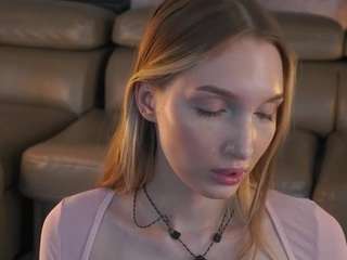 GwynHornsby live webcam show