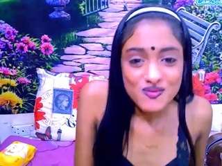 IndianPretty1 live cam