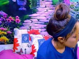 IndianPretty1 live webcam show