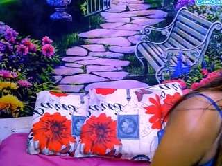 IndianPretty1 live webcam show