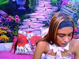 IndianPretty1 live webcam show