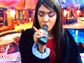 IndianPretty1 live webcam show