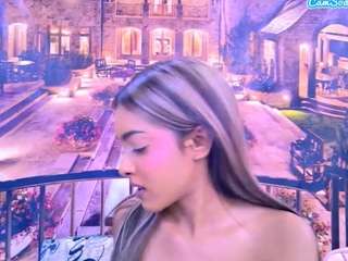 IndianPretty1 live cam preview