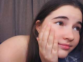 janaderezinski from CamSoda