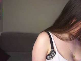 janaderezinski from CamSoda