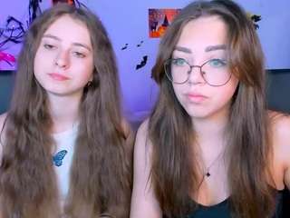 kleri-paint from CamSoda is Freechat