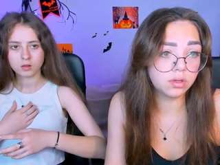 kleri-paint from CamSoda is Freechat