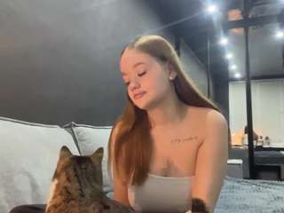 RachelBlinks