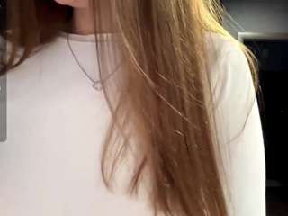 RachelBlinks
