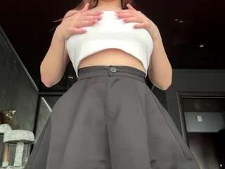 RachelBlinks live cam preview