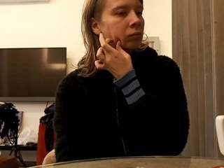 saanviscott Living room live webcam