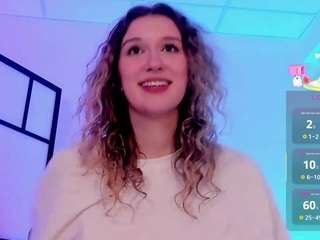 synrix from CamSoda is Freechat