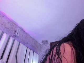valeria-jade