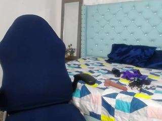 yuliet-latin69 webcam model