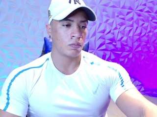 andrewblaze from CamSoda is Freechat