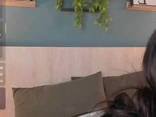 bellasaenzz Live Webcam on CamSoda