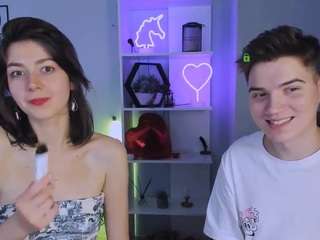 evelina-sun from CamSoda is Away