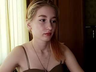 hazelallen Live Webcam on {site_name}