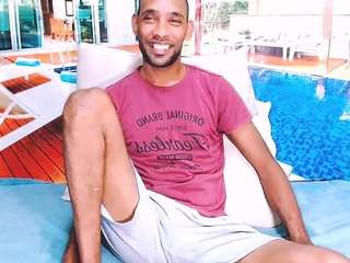 Live webcam model indianmagicmike on Soda Cams